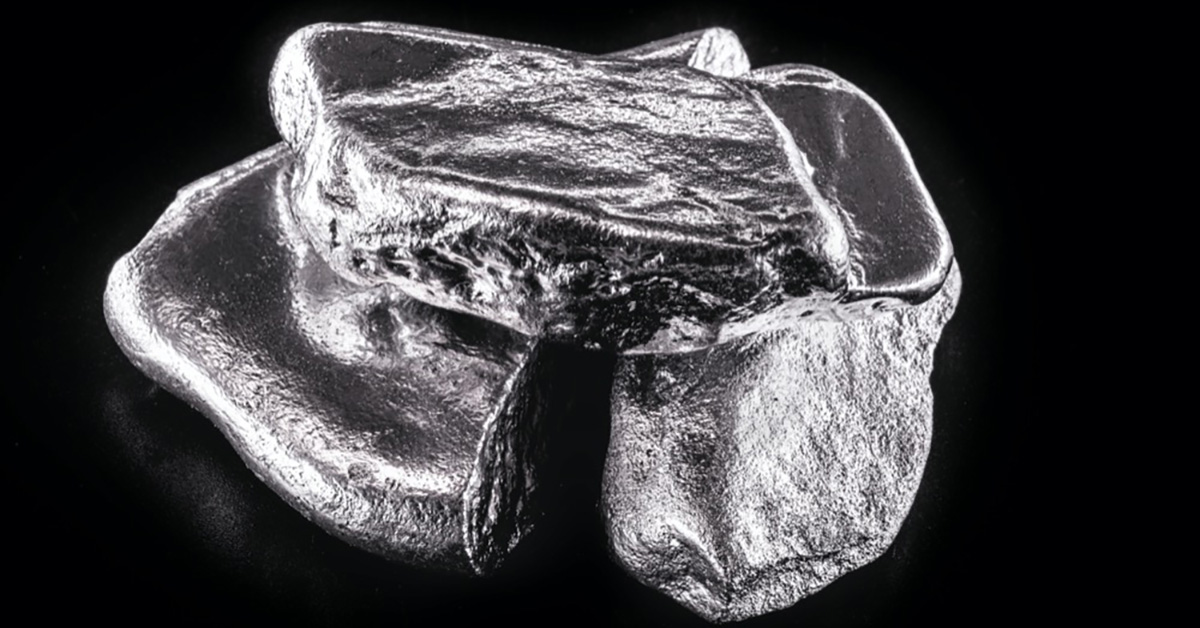 why-jewelry-is-rhodium-plated