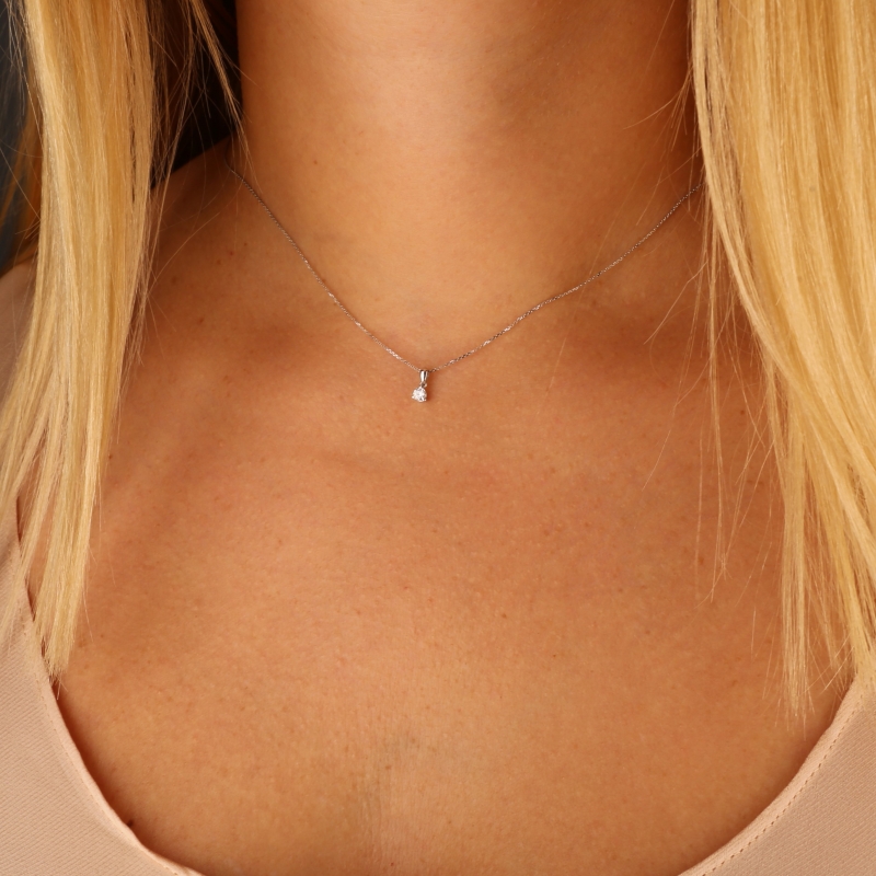 Goldanhänger mit Diamant 0,10 st. PZ009/0,10